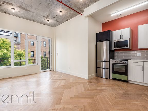 5th image of 197 Humboldt St #3A