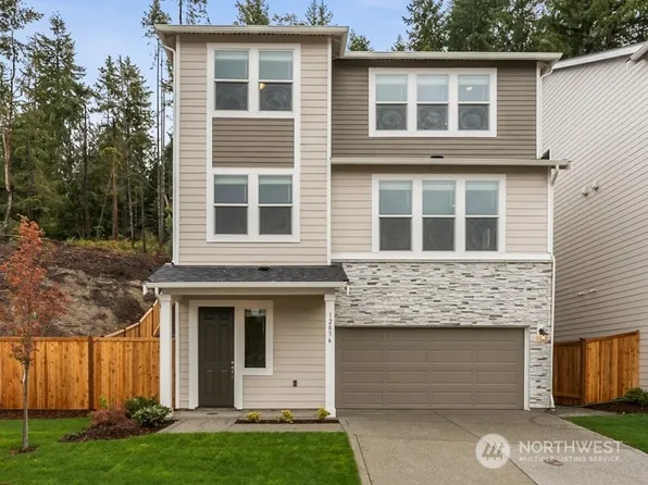 12806 Springboard Avenue NW #13, Silverdale, WA 98383