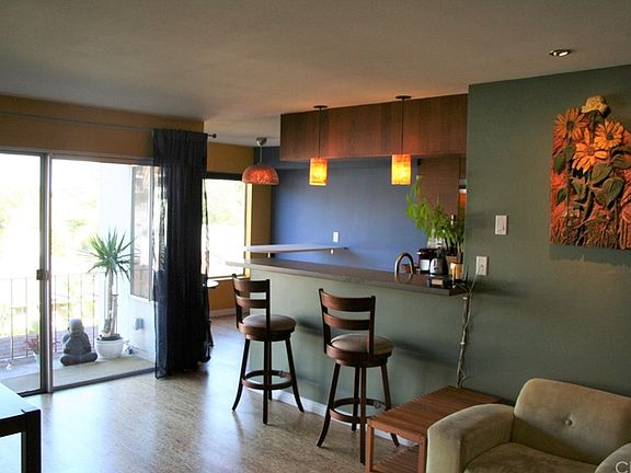 4th image of 372 Carroll Park E APT 308