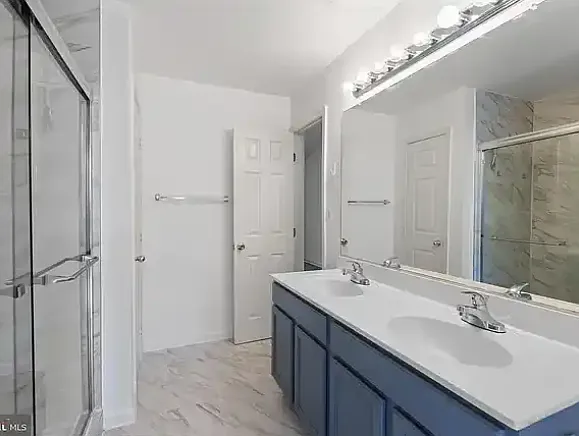 8515 Towne Manor Ct — Photo 14