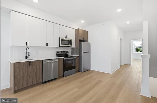 3931 Fairmount Ave #2 Photo 1