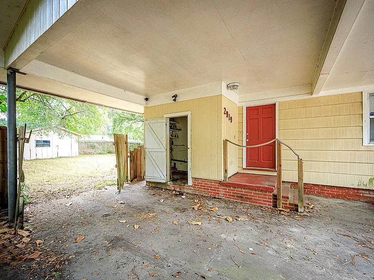 2919 Criswell Ave — Photo 31
