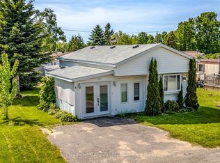 10 Maple Ln, Midland, ON L4R 0B9