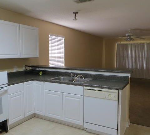 4th image of 1062 Antigua Cir