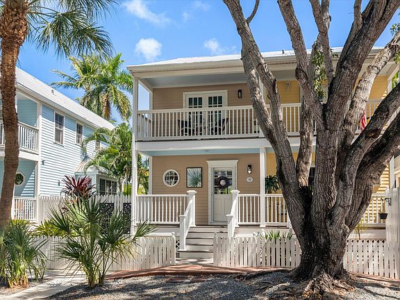 2nd image of 37 Spoonbill Way