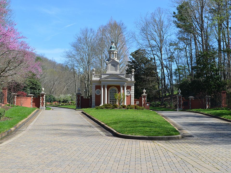 1st image of 2324 Bentley Park Dr NW