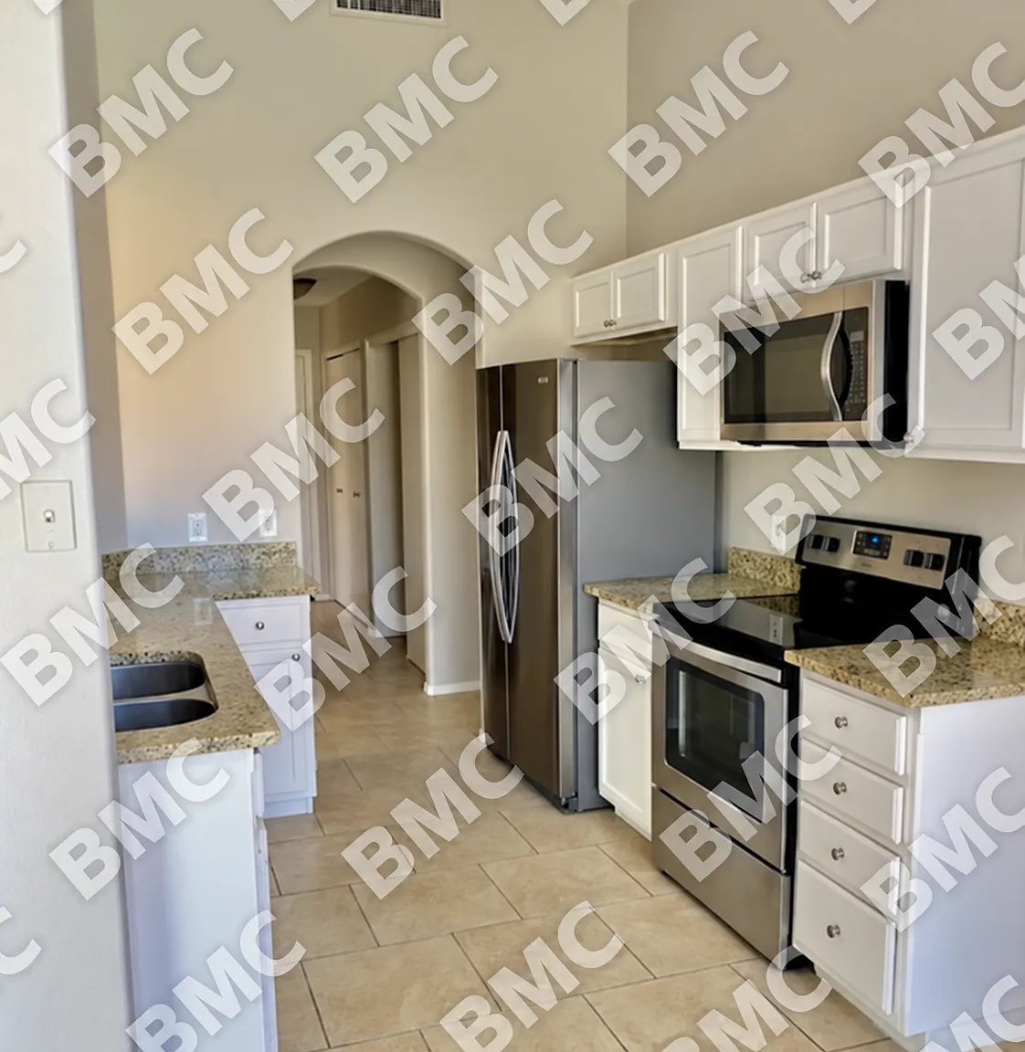 3 bed, 1258 sqft, $2,445 — Photo 3