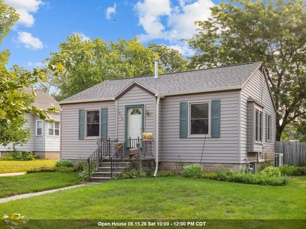 1624 Mount Vernon St, Oshkosh, WI 54901