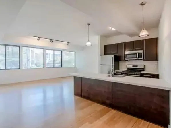 1200 Bedford St Unit 202, Stamford, CT 06905