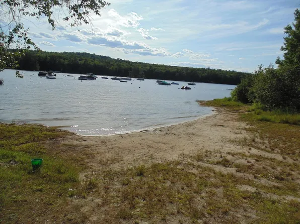 23 Hickory Drive, Naples, ME 04055