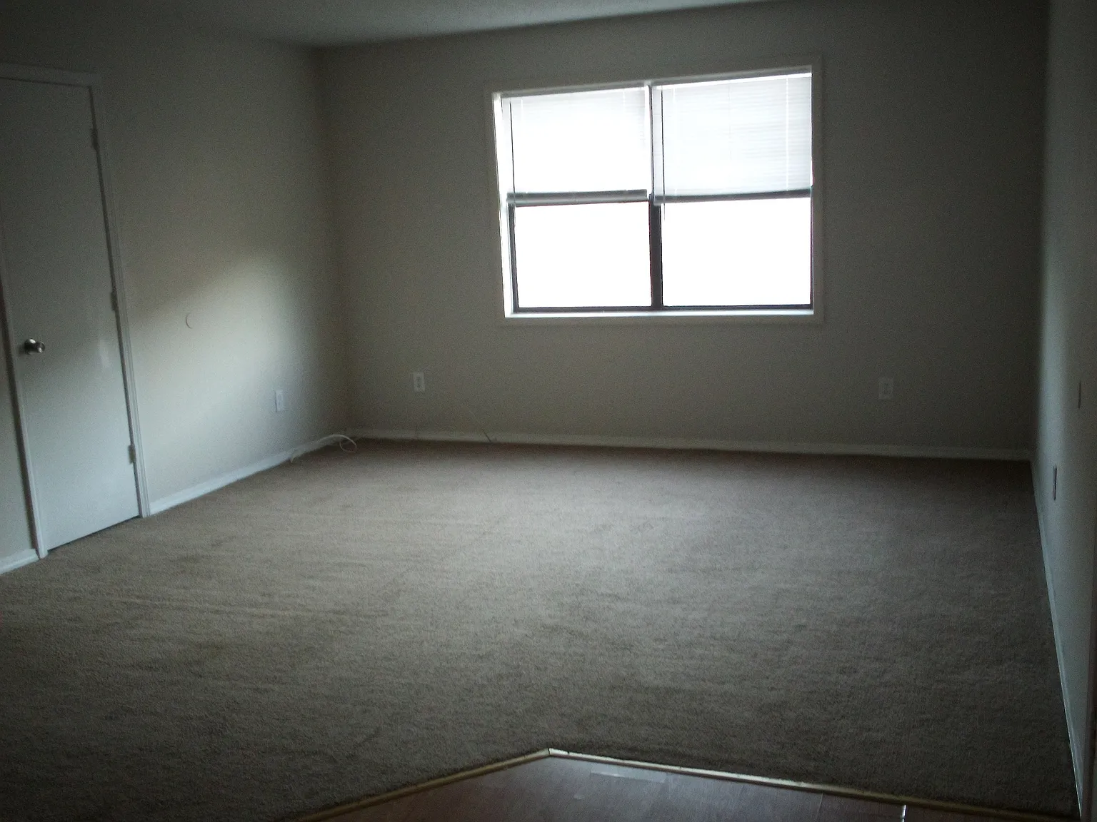 2 bed, $870 — Photo 4