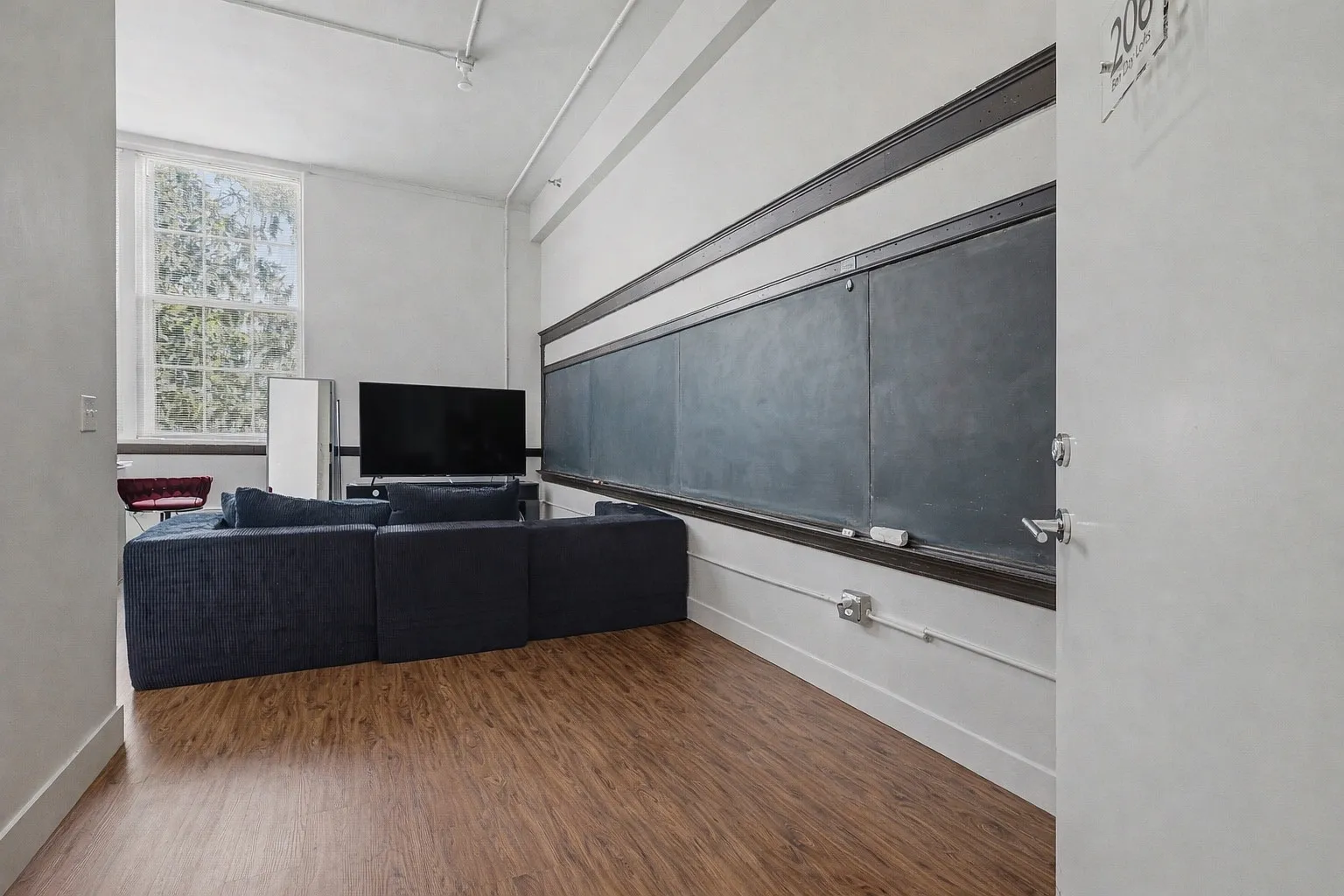 Leavenworth's Ben Day Lofts - 202 — Photo 3
