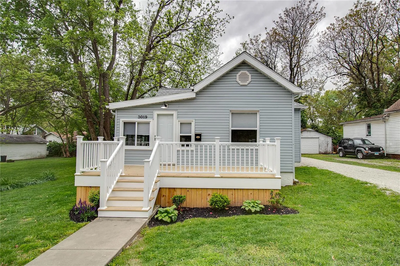 3019 Ethel Ave photo 1