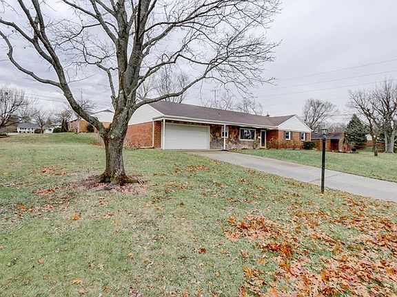 2nd image of 154 Gershwin Dr