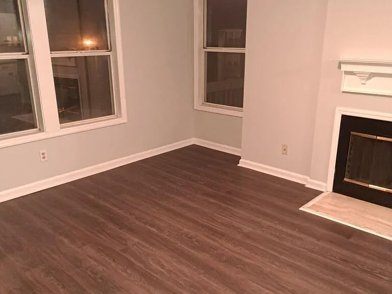 983 Stewarts Creek Dr #5 — Photo 2
