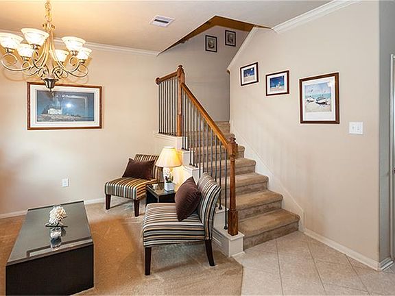 4th image of 4497 Cadiz Ct
