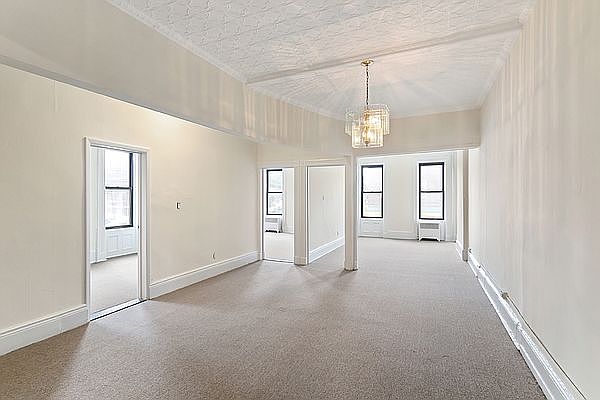 1st image of 40-05 21st Ave #2