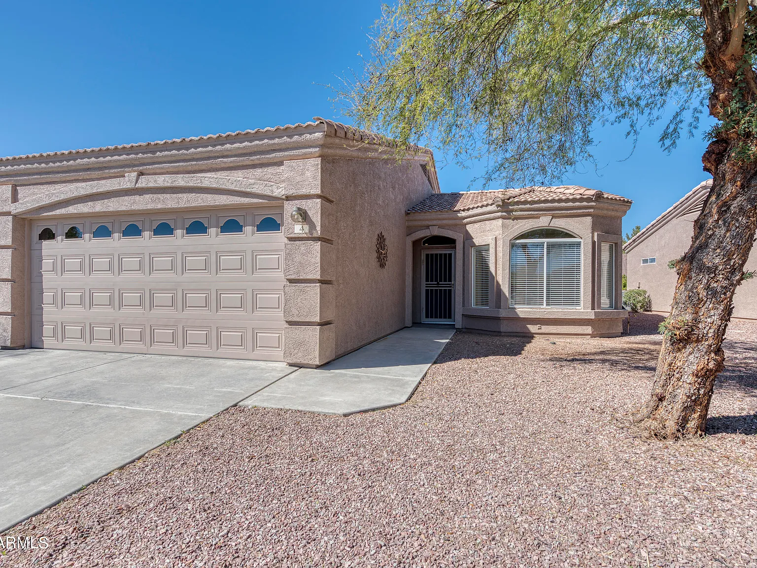 2 bed, 2.0 bath, 1081 sqft, $1,699 — Photo 3