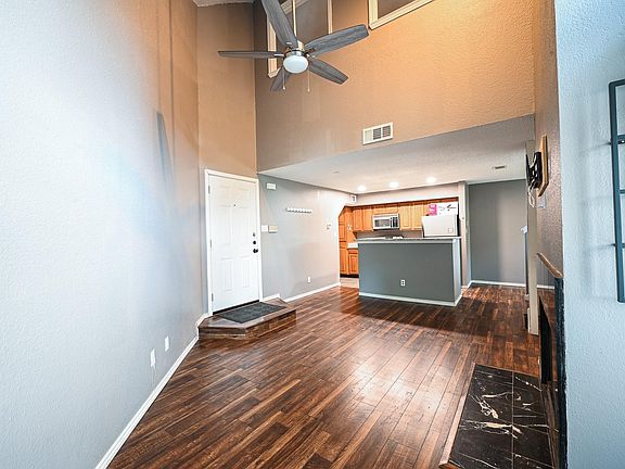 2nd image of 2314 Bamboo Dr APT I204