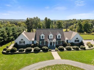 2208 High Meadow Rd, Coopersburg, PA 18036