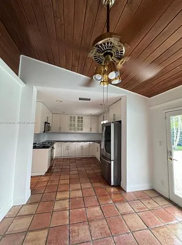 5801 SW 100th St — Photo 6