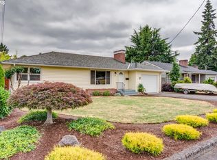 355 E Exeter St, Gladstone, OR 97027