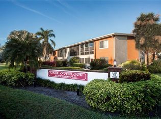 4500 Overlook Dr NE APT 103, Saint Petersburg, FL 33703