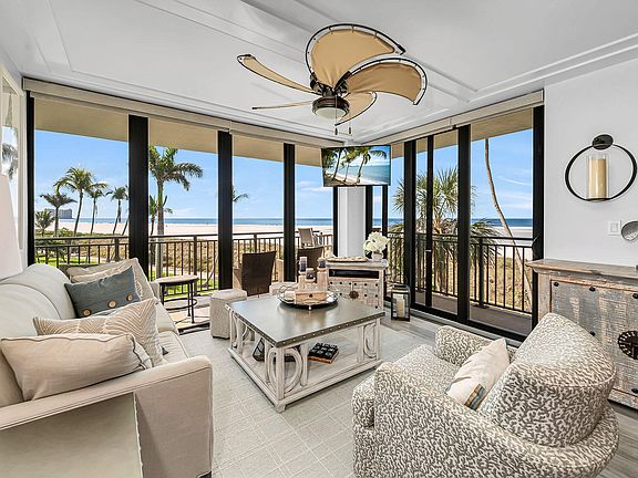 3rd image of 180 Seaview Ct APT 308
