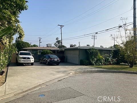 2nd image of 610 S Barranca Ave