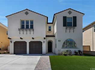 27629 Skylark Ln, Santa Clarita, CA 91350