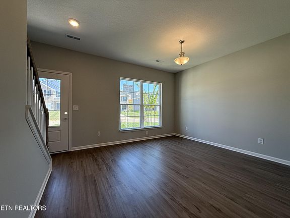 5th image of 3513 Crimson Cir Lot 6