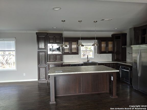 4th image of 494 Private Road 1516