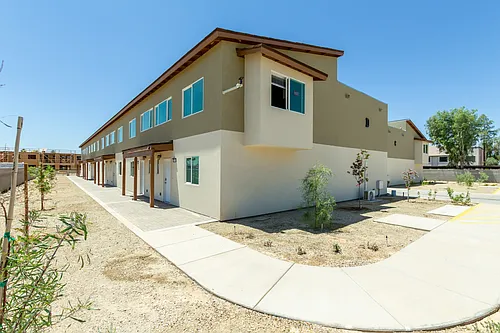 Myrtle Townhomes Photo 1