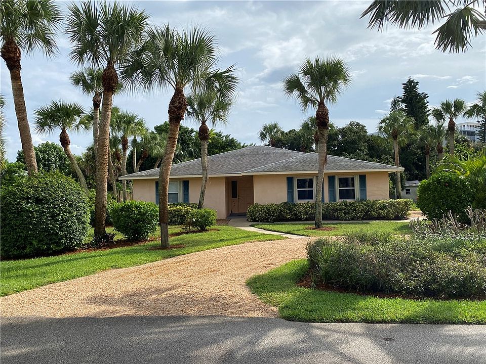 1st image of 956 Tulip Ln #956