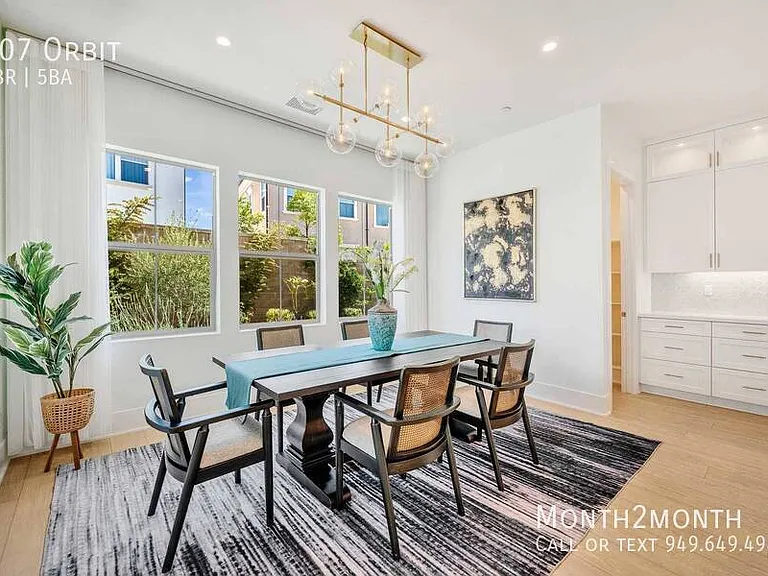 107 Orbit — Photo 11
