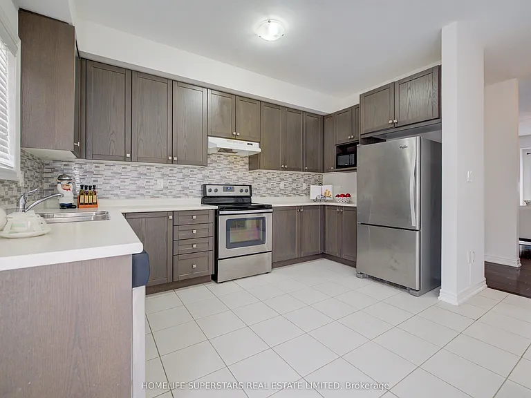 9 Aspen Hills Rd #40 — Photo 13