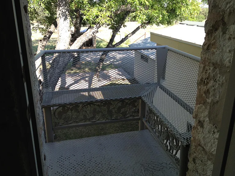 Loft balcony & staircase landing