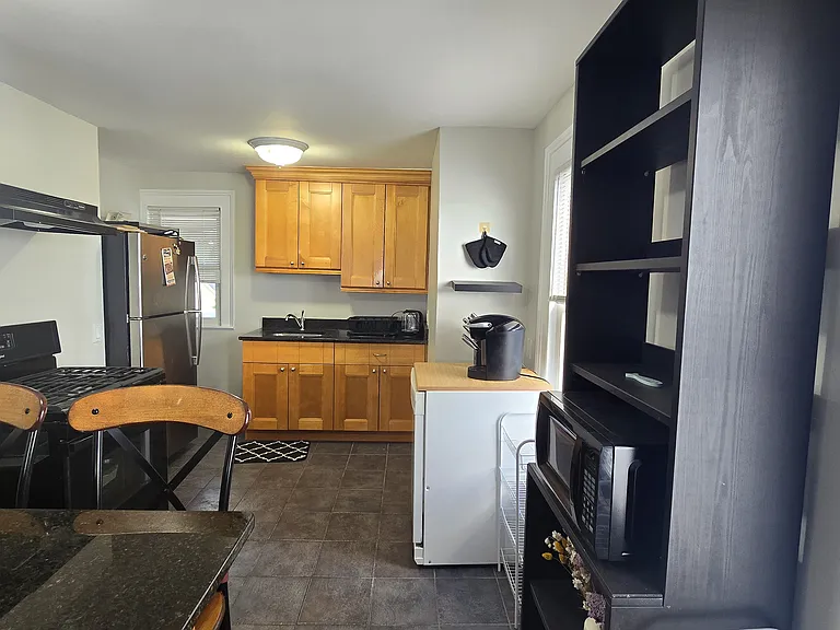 92 Townsend Ave #2 — Photo 14