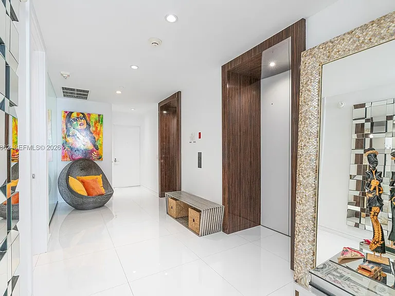 1100 Biscayne Blvd #4103 — Photo 10