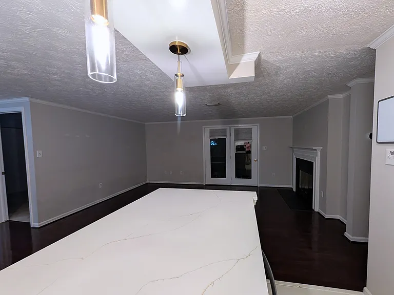 18708 Caledonia Ct #E — Photo 11