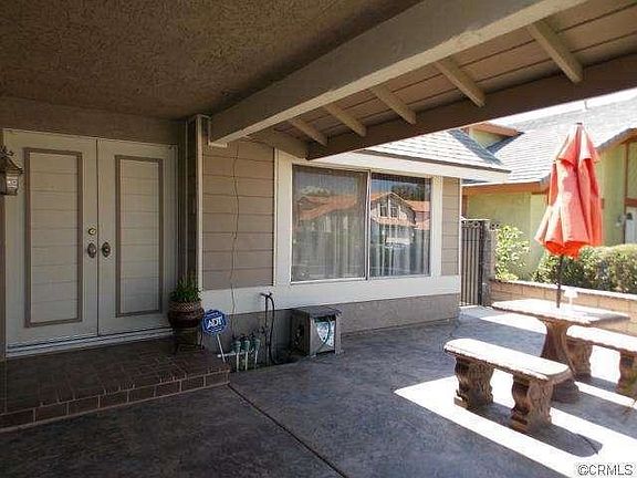 2nd image of 1138 Saint Andrews St