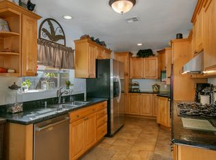 12318 Witt Rd, Poway, CA 92064