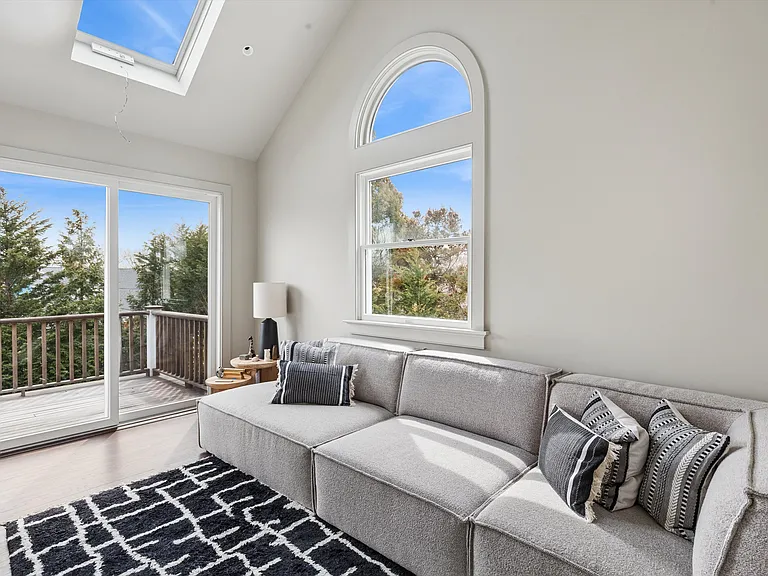 4 Glynn Dr — Photo 17
