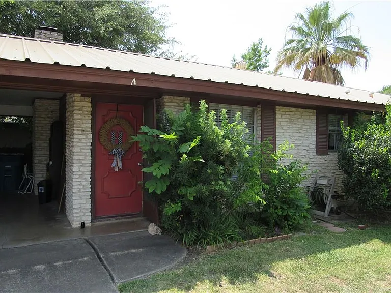 2509 Trailside Dr #A — Photo 1