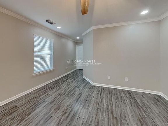 4th image of 3015 Tall Tree Ridge Way