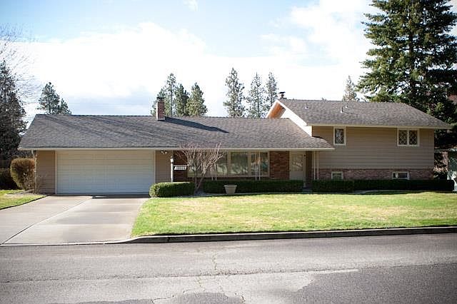 1st image of 10816 E 21st Ave