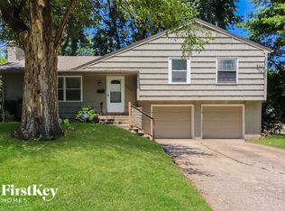 6002 E 150th Ter, Grandview, MO 64030