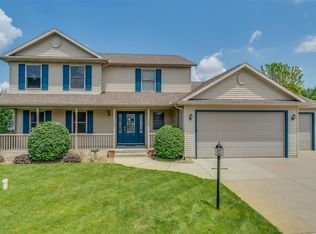 10275 Conover Dr, Granger, IN 46530