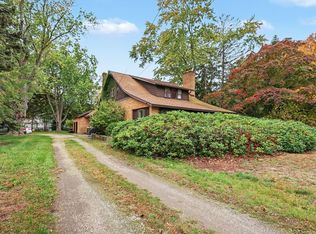 1739 Hendrick Rd, Muskegon, MI 49441