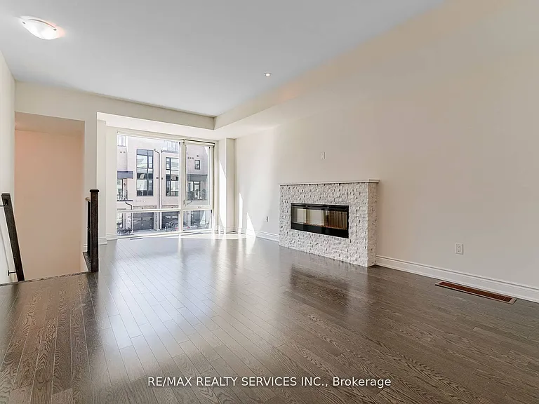 42 Pony Farm Dr — Photo 3